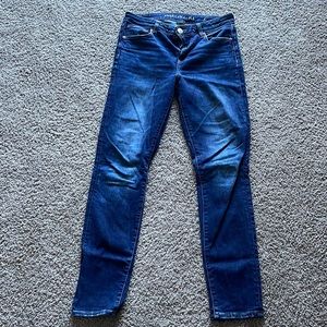 Women’s Skinny Jeans